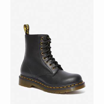 Dr Martens Női 1460 Pascal Wanama Bőr Bakancs Fekete